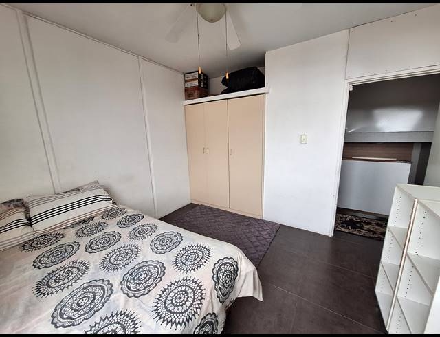 3 BEDROOM APARTMENT TO LET IN ESSENWOOD